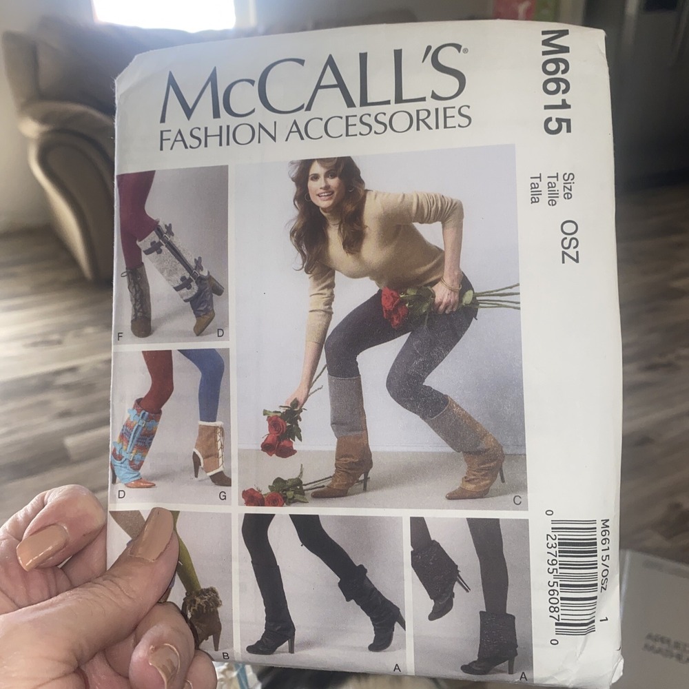 McCalls 6615 Footwear Toppers Spats Sewing Pattern OSZ Uncut FF 023795560870